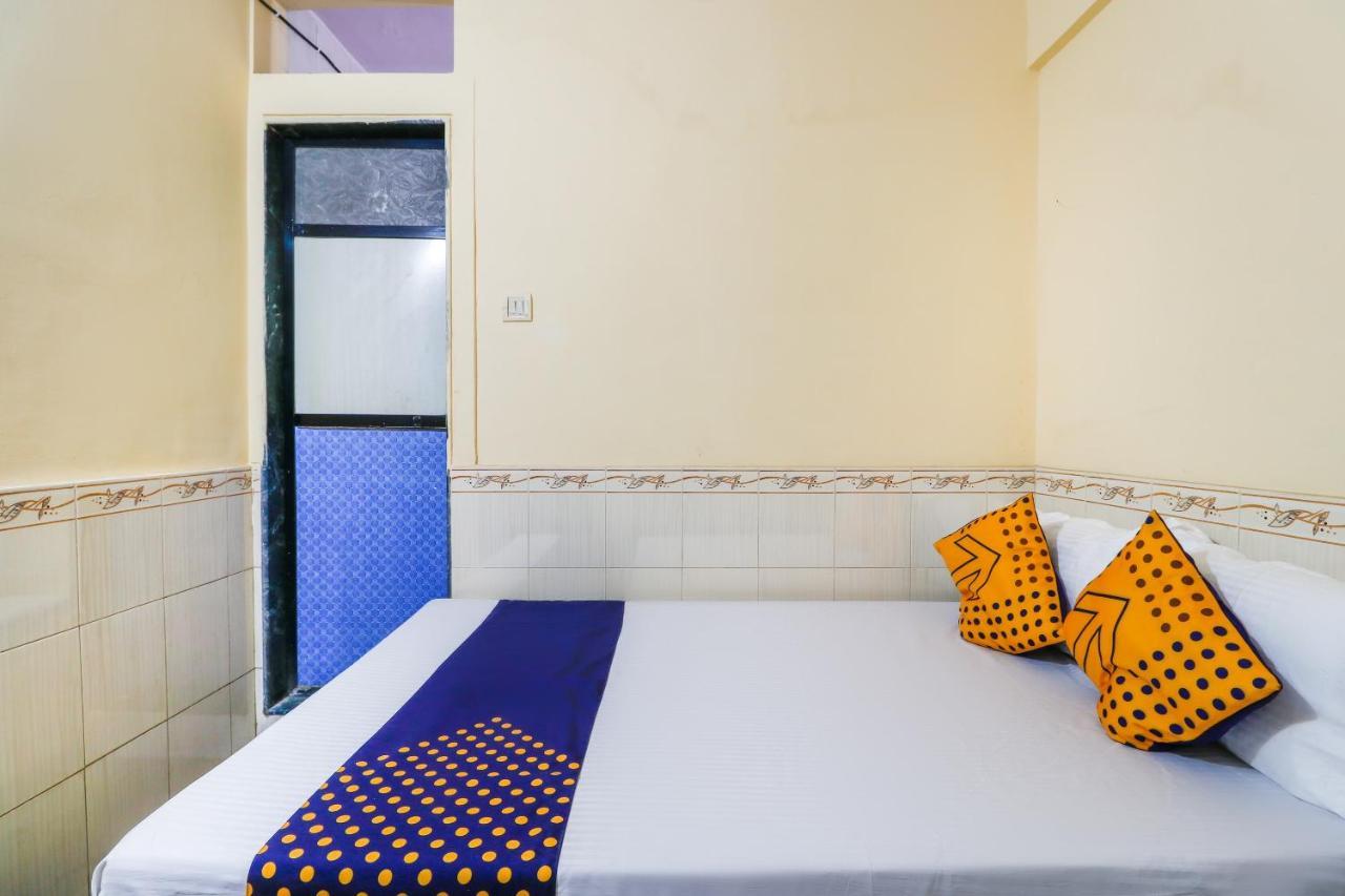 Spot On 66527 Pallavi Lodge Ulhāsnagar Extérieur photo